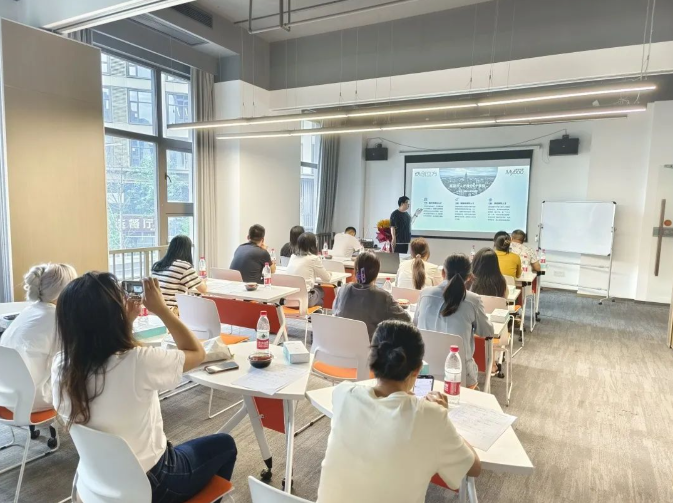 1688630717565881.png image.png